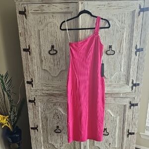 NWT HOUSE OF HARLOW 1960 Hot Pink Dress - SZ MED.